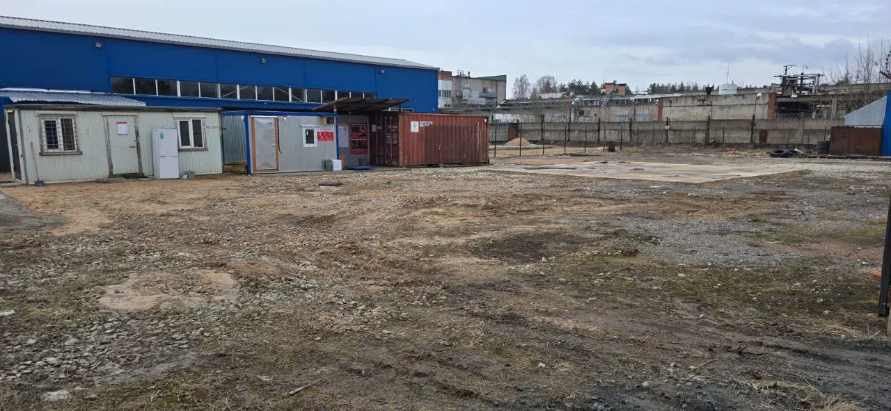 Внутренний двор пункта приёма лома по адресу Шуйское шоссе д.20 к 1