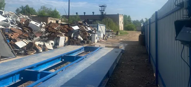 Автовесы в пункте приема лома по адресу Молодежная 1А